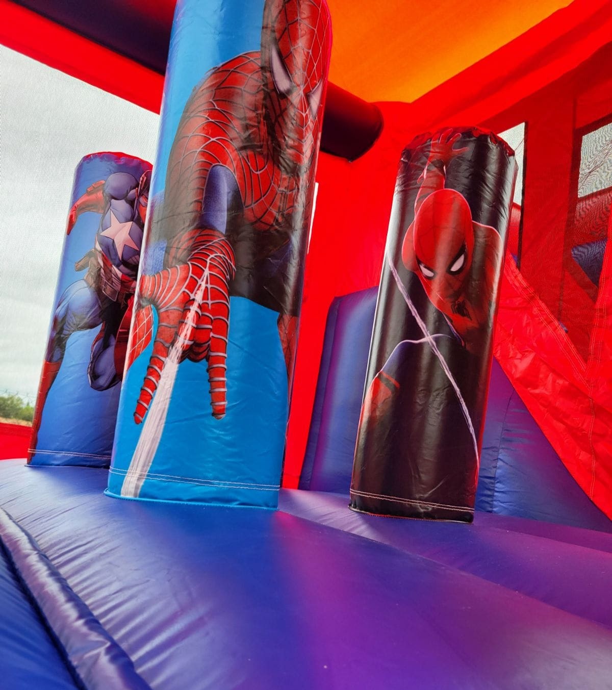 Structure gonflable Combo Spiderman - vue 2